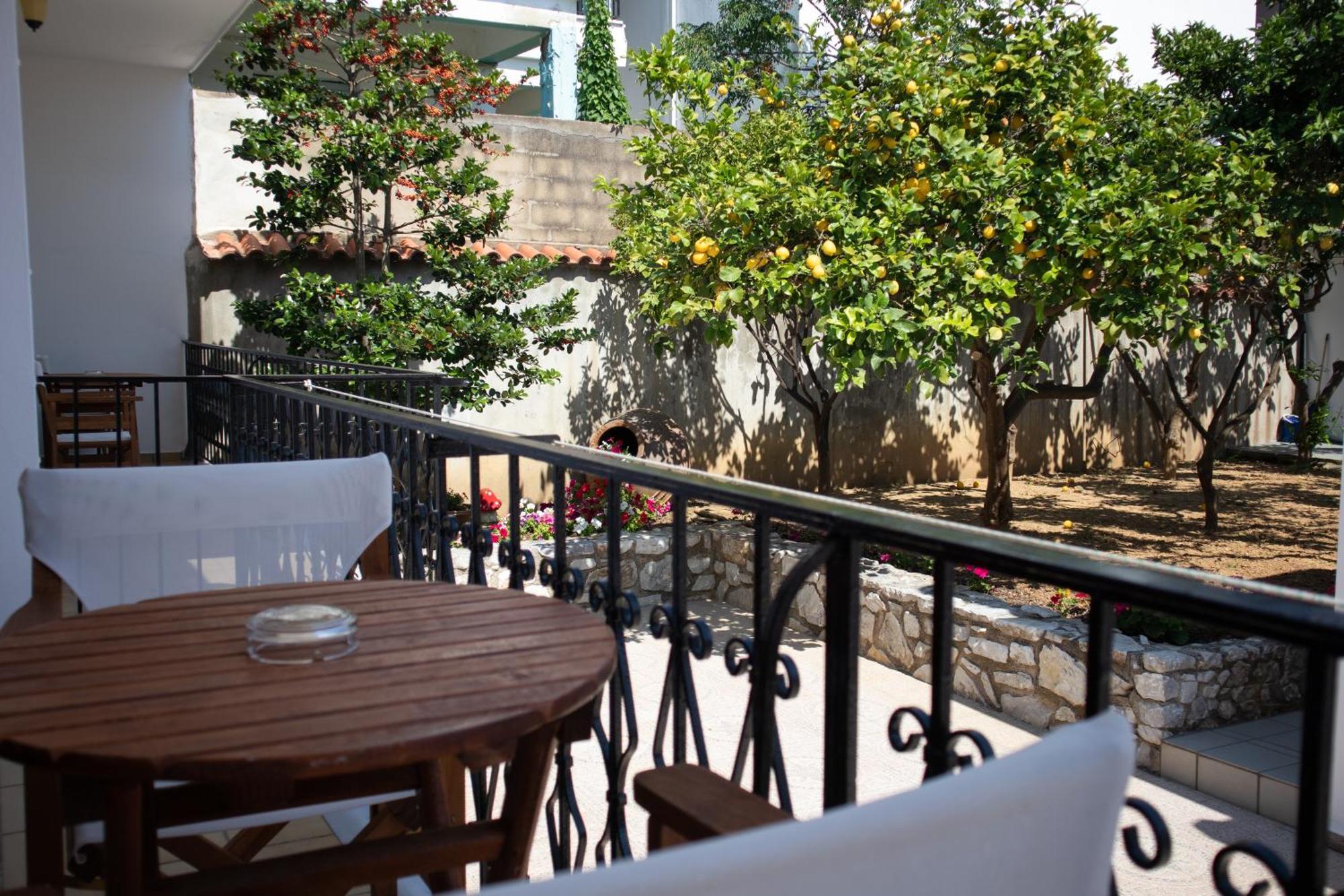 Athanasia Apartments Skiathos-stad Buitenkant foto